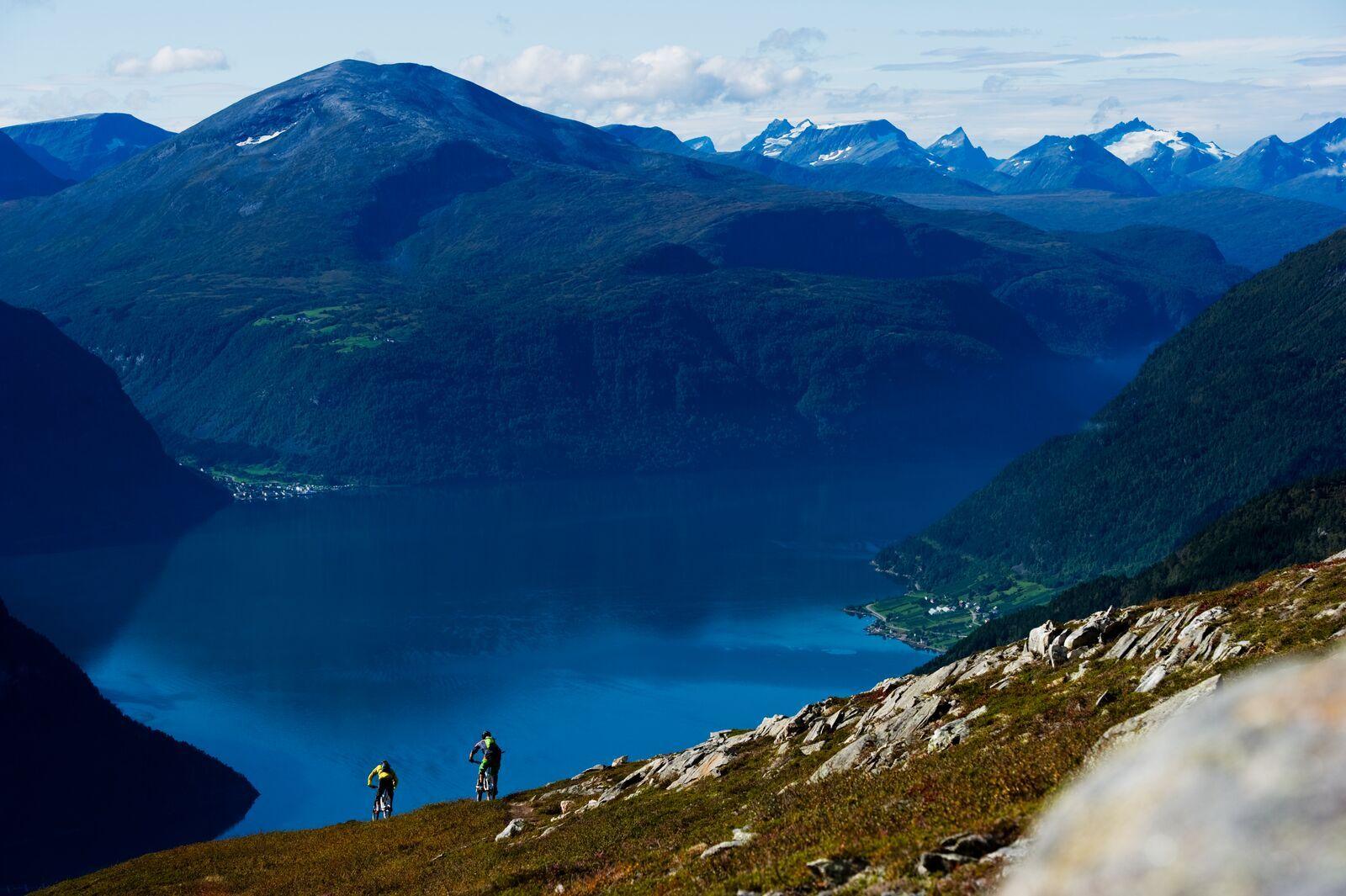 Mountain biking the trails above Fjørå, Norway
